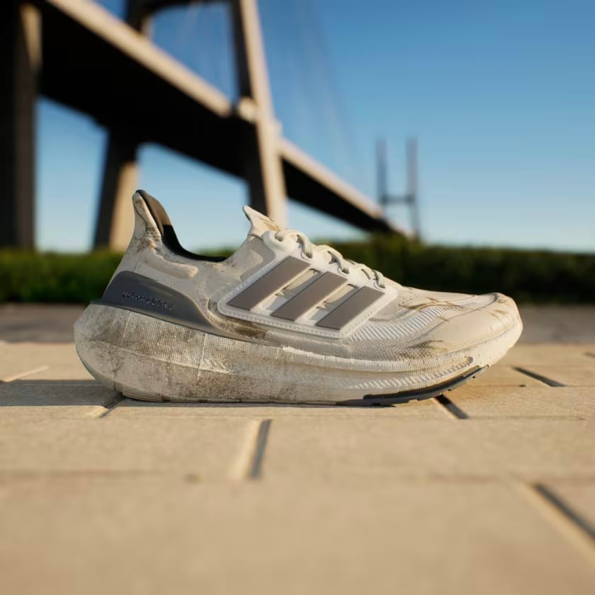 Adidas 最新推出骯髒鞋