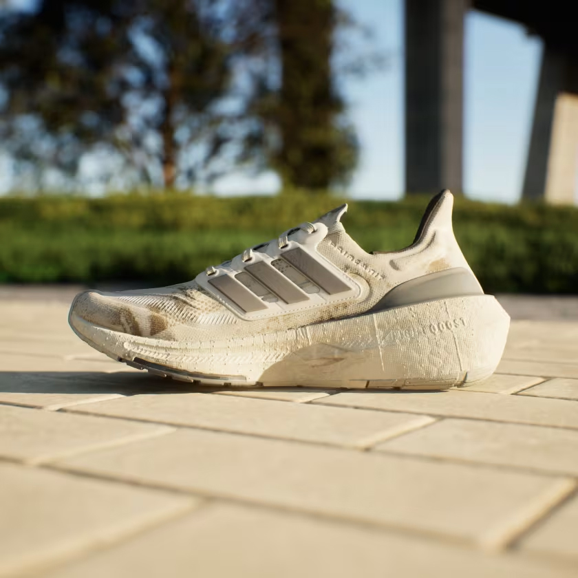 Adidas 最新推出骯髒鞋