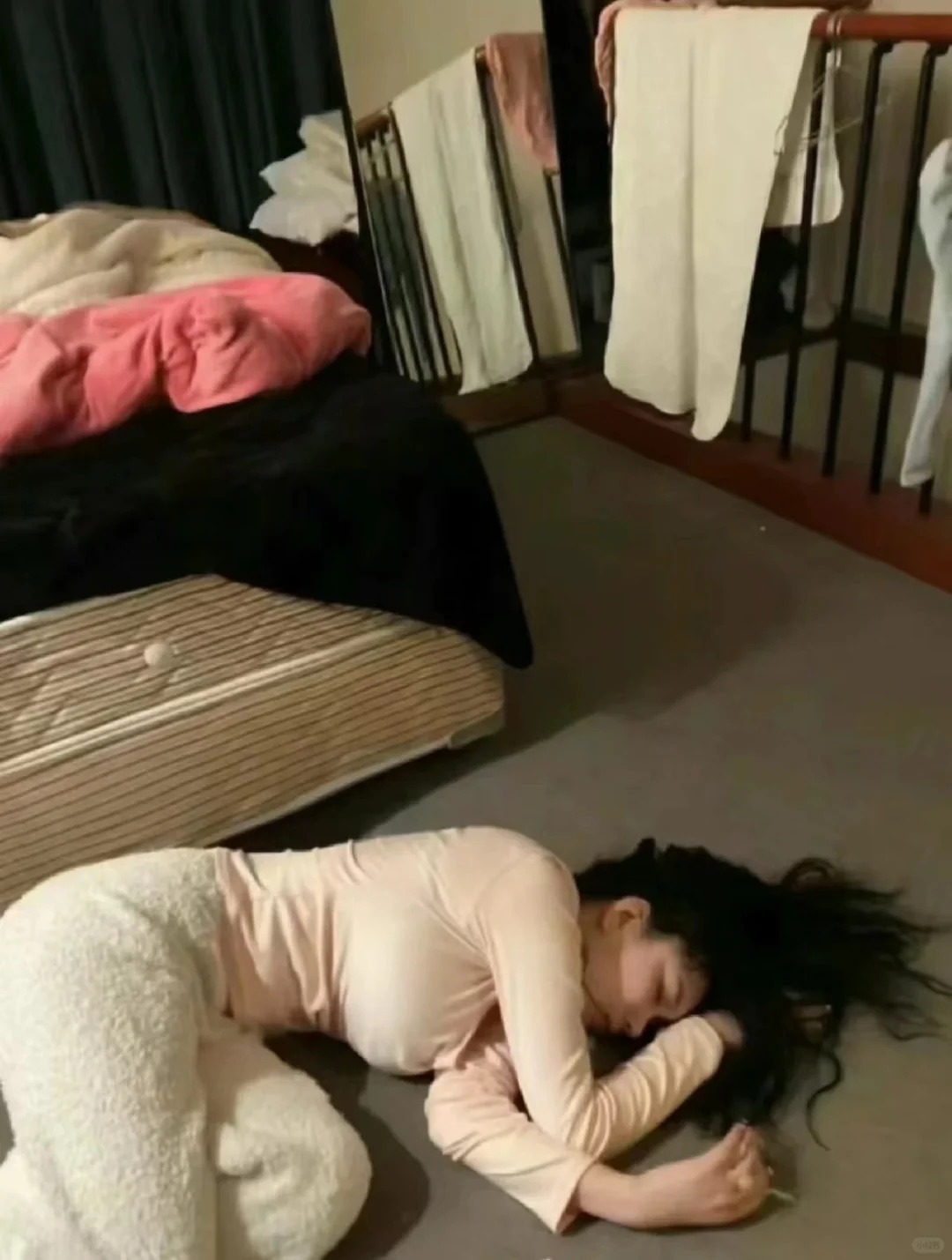 變態 7 男設局下藥換妻性侵 9 年