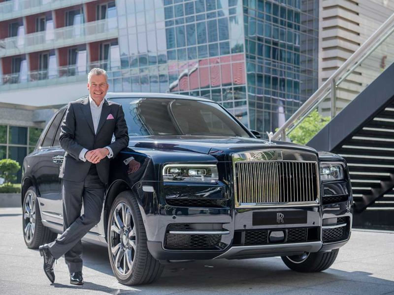 租勞斯萊斯過年 8000 元一天