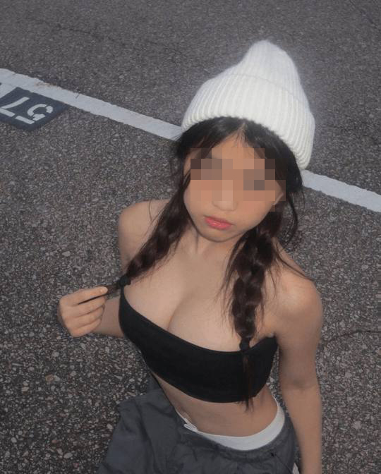 籃球教練 (郭Sir) 與女學生