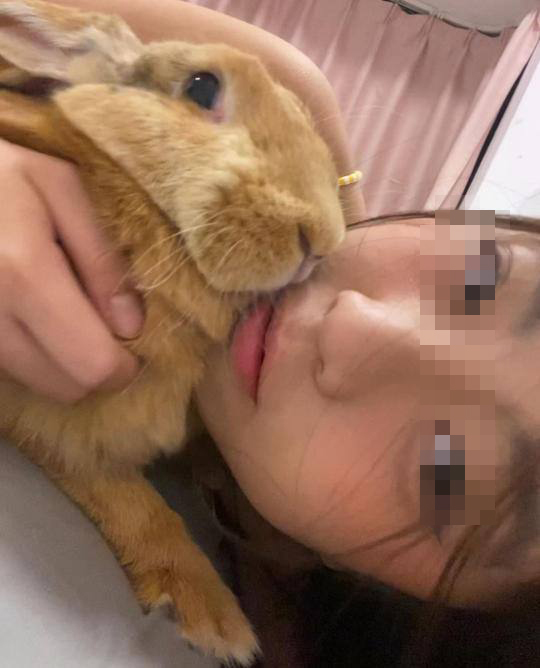 籃球教練 (郭Sir) 與女學生