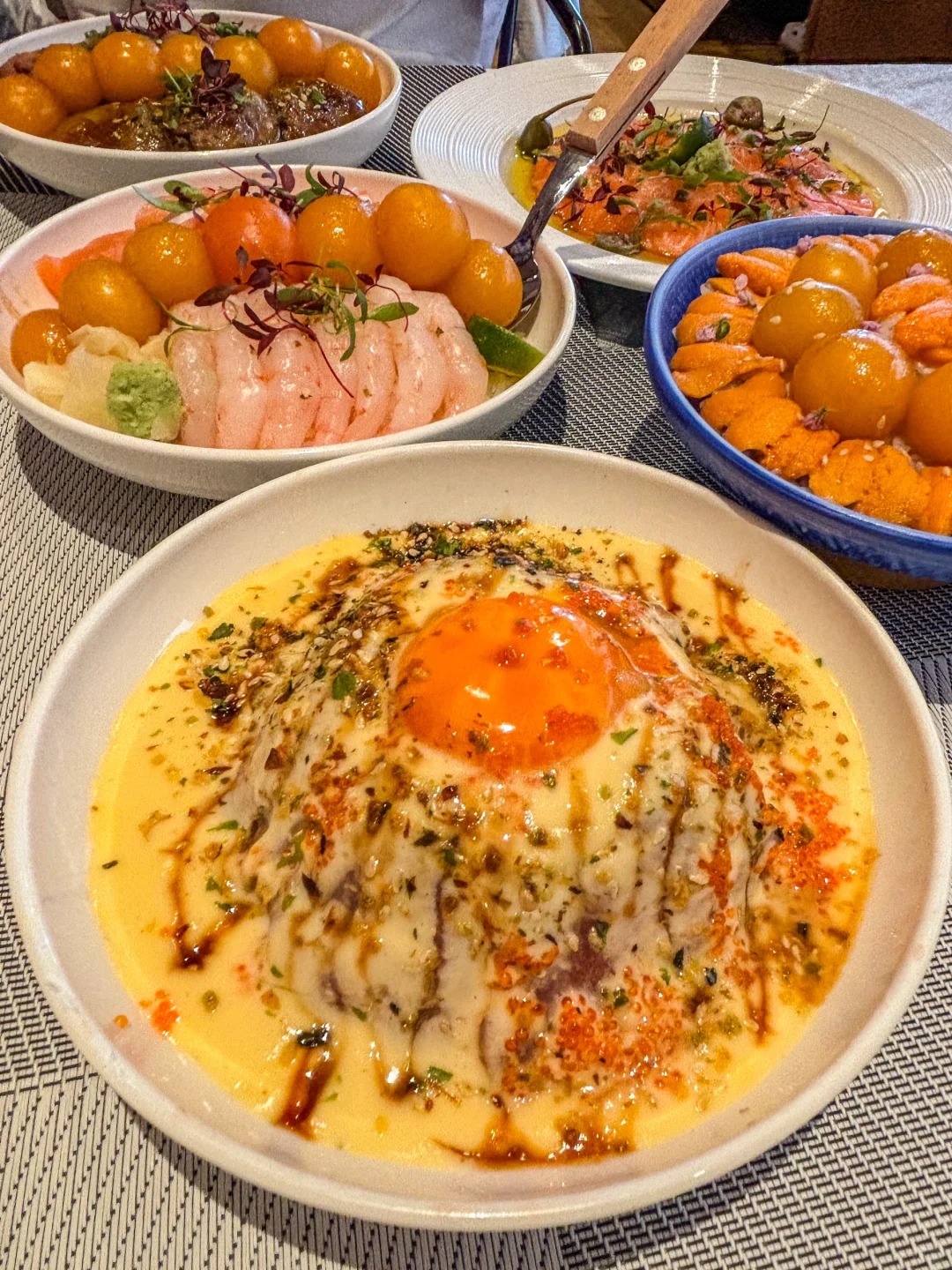七龍珠甜蝦三文魚飯讓你一口淪陷