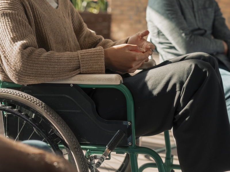 24 歲女子呃長者 62 萬