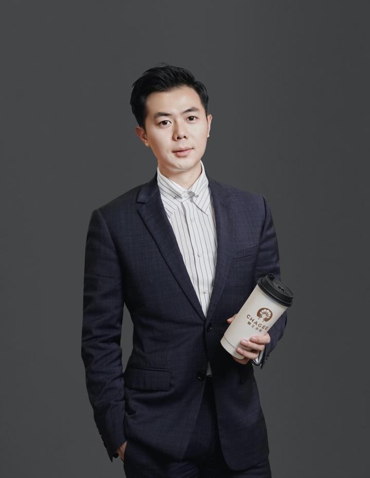 一場婚禮牽動兩大上市企業